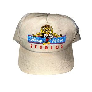 Vintage 1987 Disney MGM Studios Mickey Mouse Embroidered Snap Back